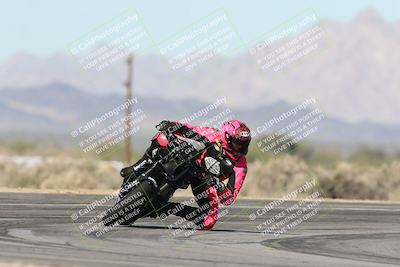 media/Jan-15-2026-Racers Edge (Thu) [[dfebeb70ab]]/2-A Group/Session 3 (Turn 16)/